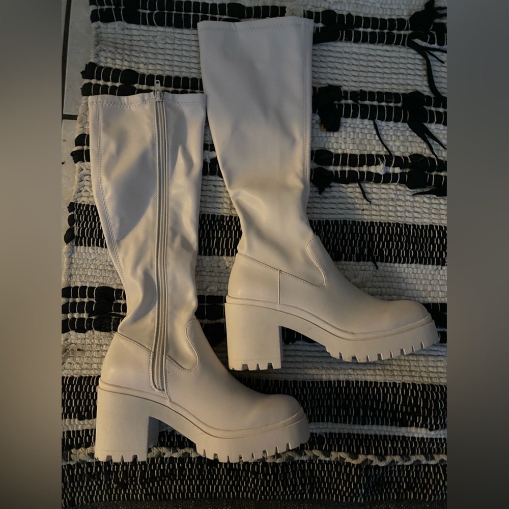 Steve Madden Lalo boots ❤️